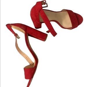 Nine West size 8M Red heels